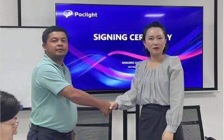 Поздравляем Poclight Biotech и партнера из Мьянмы с подписанием!